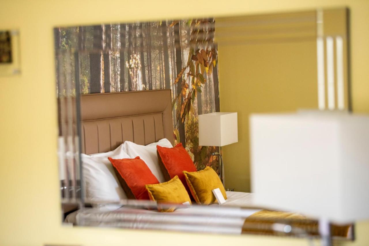 Bridleways Guesthouse & Holiday Homes マンスフィールド エクステリア 写真