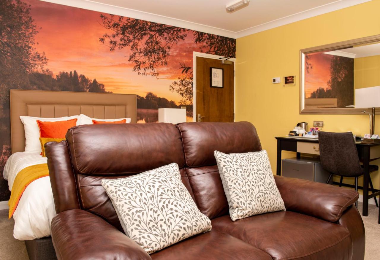Bridleways Guesthouse & Holiday Homes マンスフィールド エクステリア 写真