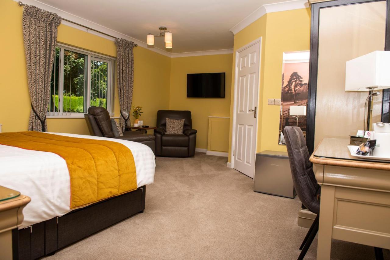 Bridleways Guesthouse & Holiday Homes マンスフィールド エクステリア 写真
