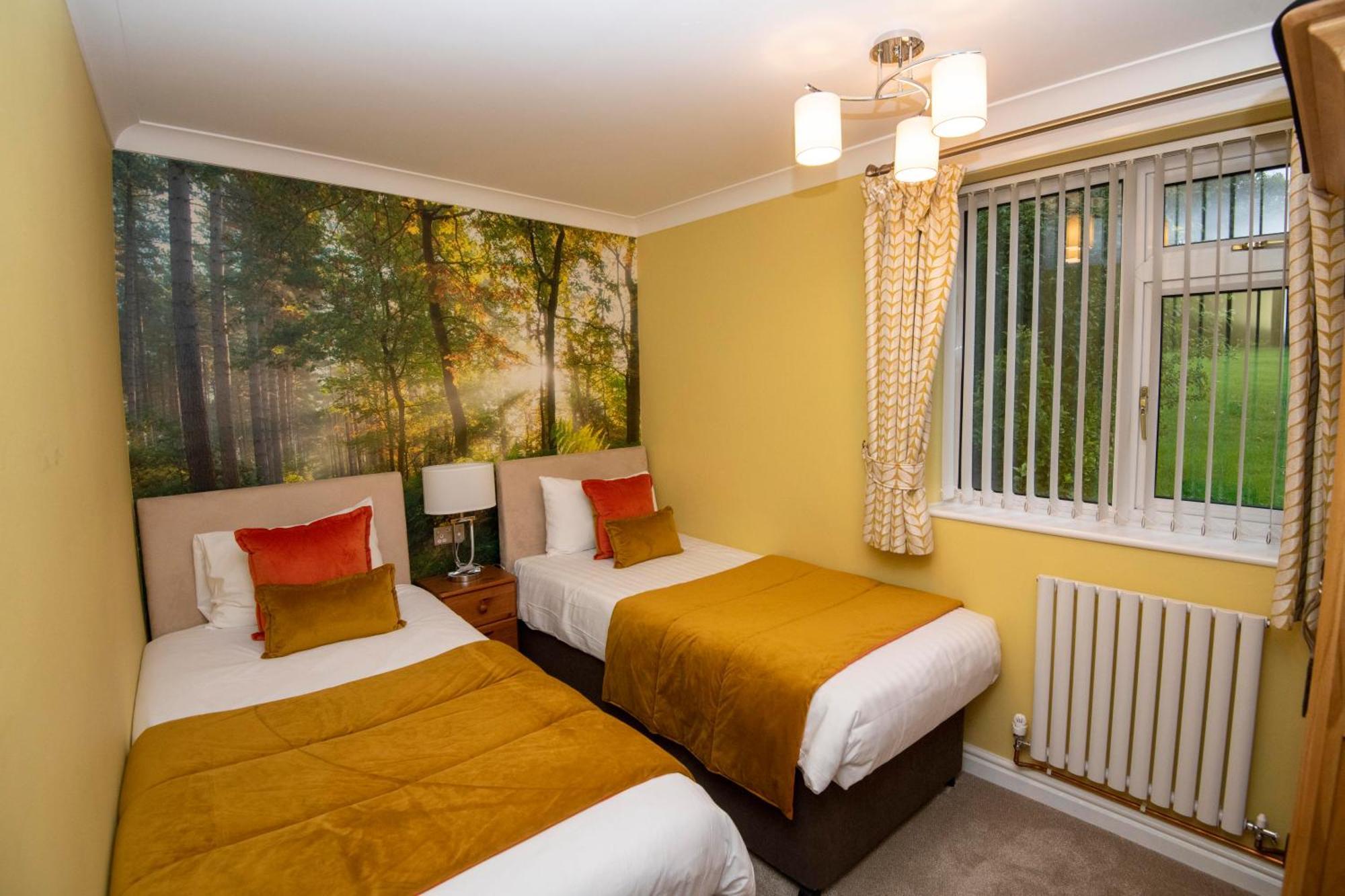 Bridleways Guesthouse & Holiday Homes マンスフィールド エクステリア 写真