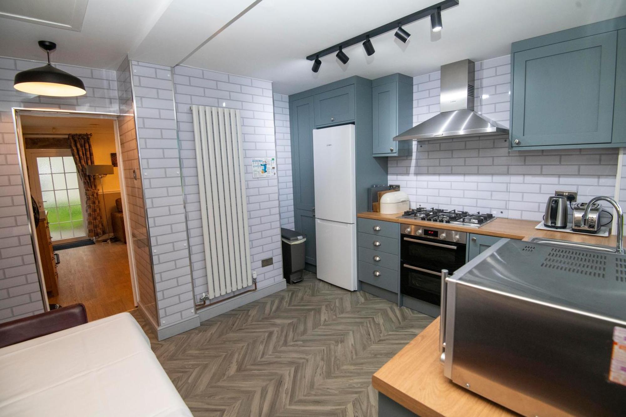 Bridleways Guesthouse & Holiday Homes マンスフィールド エクステリア 写真
